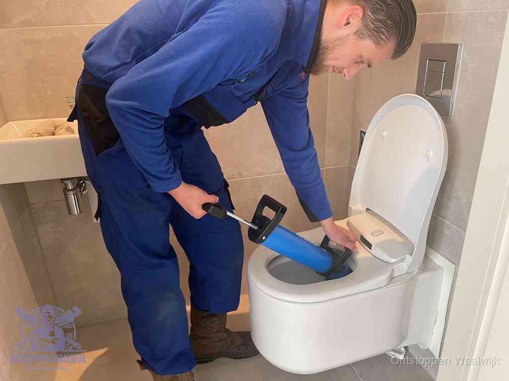 Kosten Wc Verstopt Waalwijk
